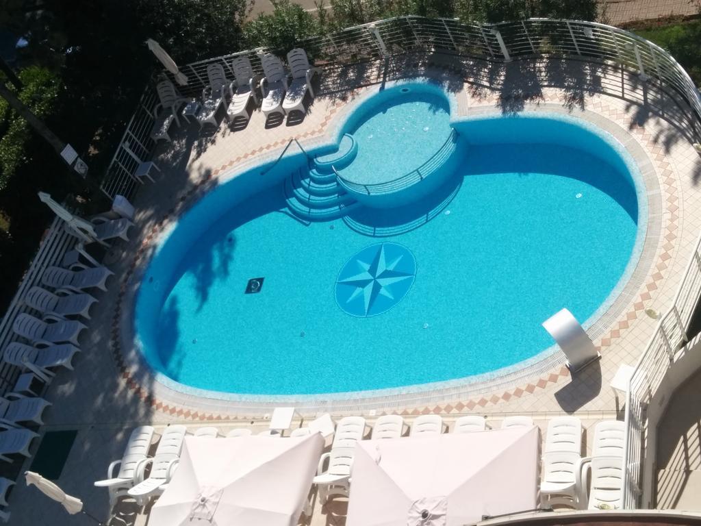 Hotel San Francisco Lignano Sabbiadoro Luaran gambar