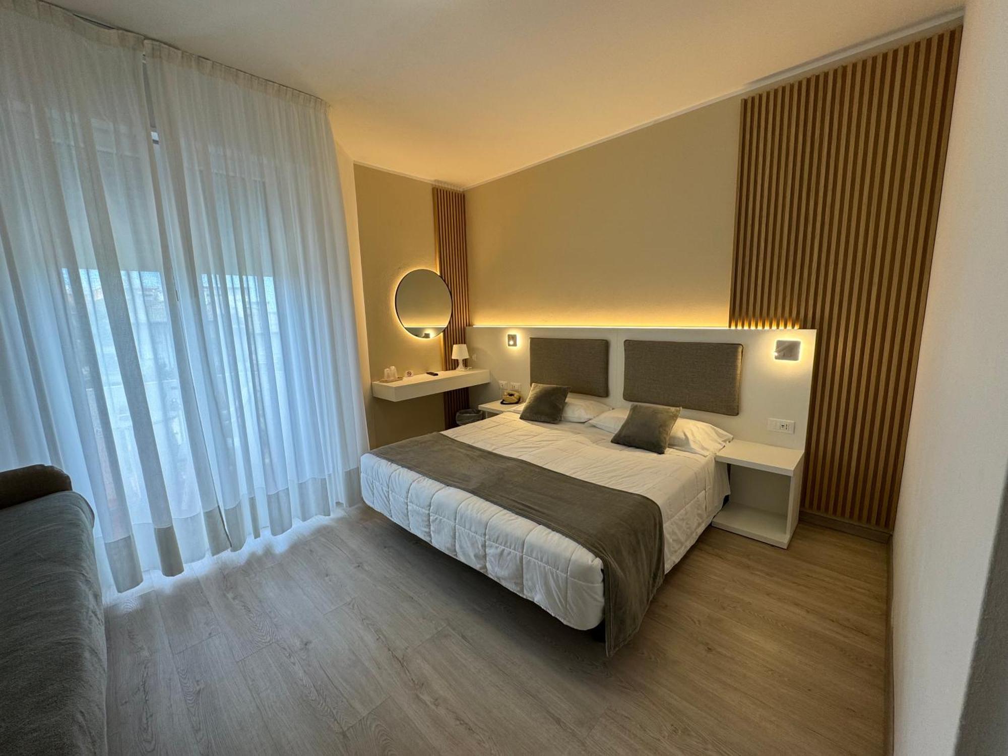 Hotel San Francisco Lignano Sabbiadoro Luaran gambar
