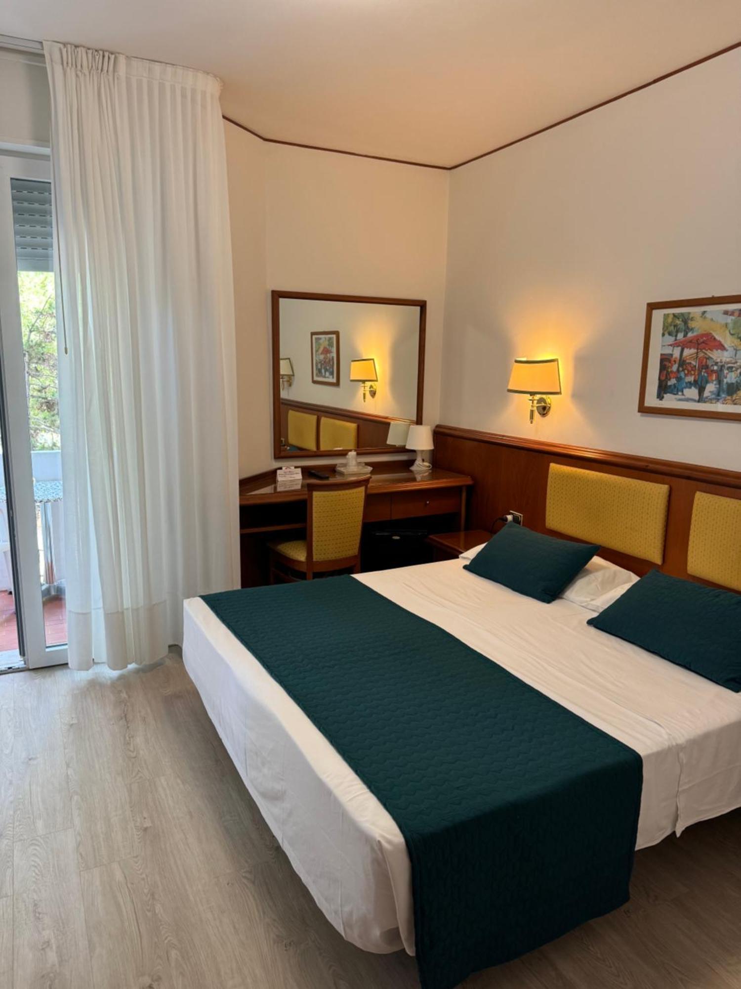 Hotel San Francisco Lignano Sabbiadoro Luaran gambar