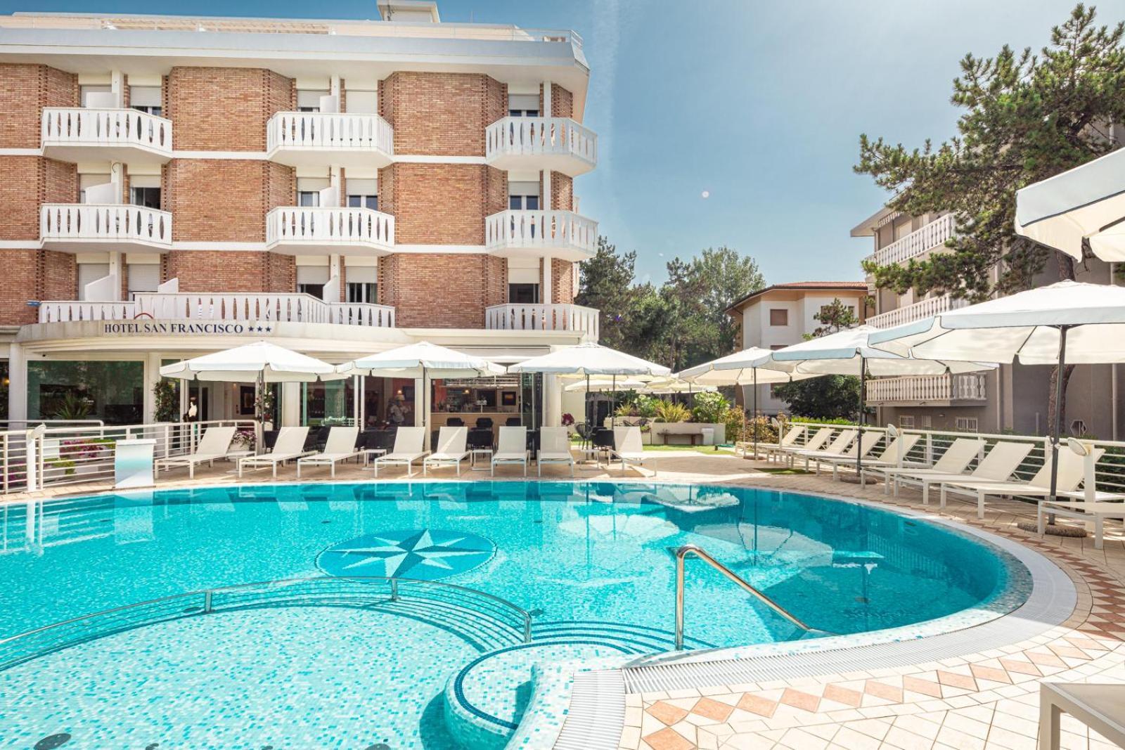 Hotel San Francisco Lignano Sabbiadoro Luaran gambar